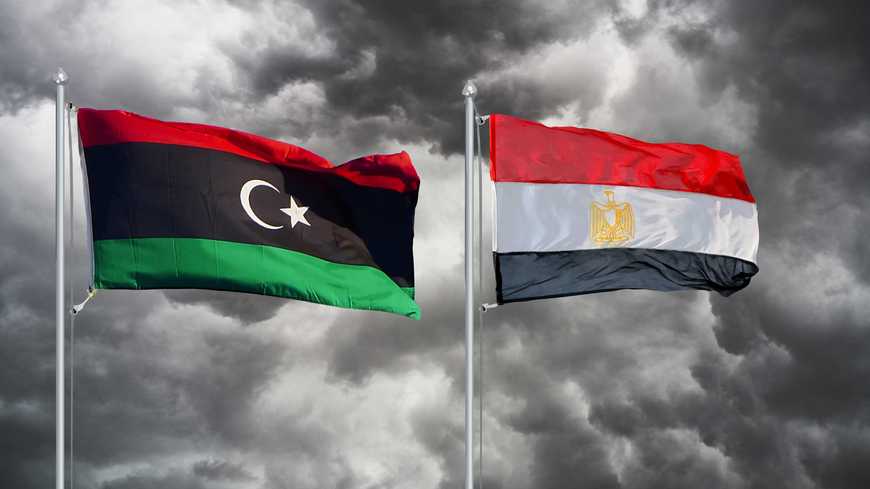 مصر ومسارات ليبيا وايميلات كلينتون