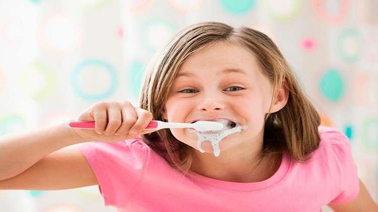 هل الفلورايد يحمي الأسنان من التسوس ؟