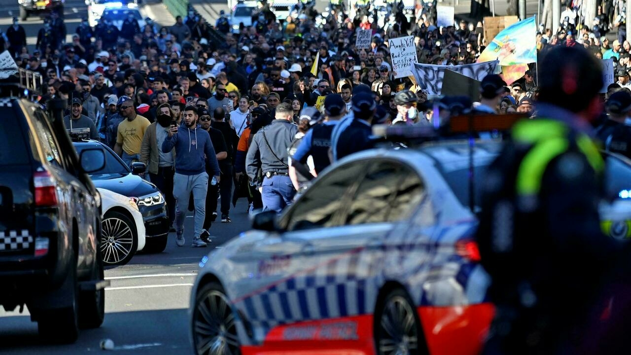 أستراليا..اعتقال 57 شخصا في مظاهرات ضد الإغلاق