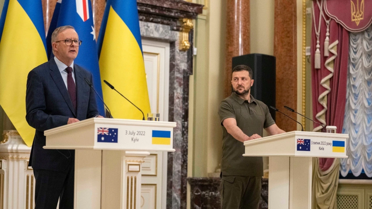 أستراليا.. تعلن عن حزمة مساعدات لوجستية جديدة لأوكرانيا