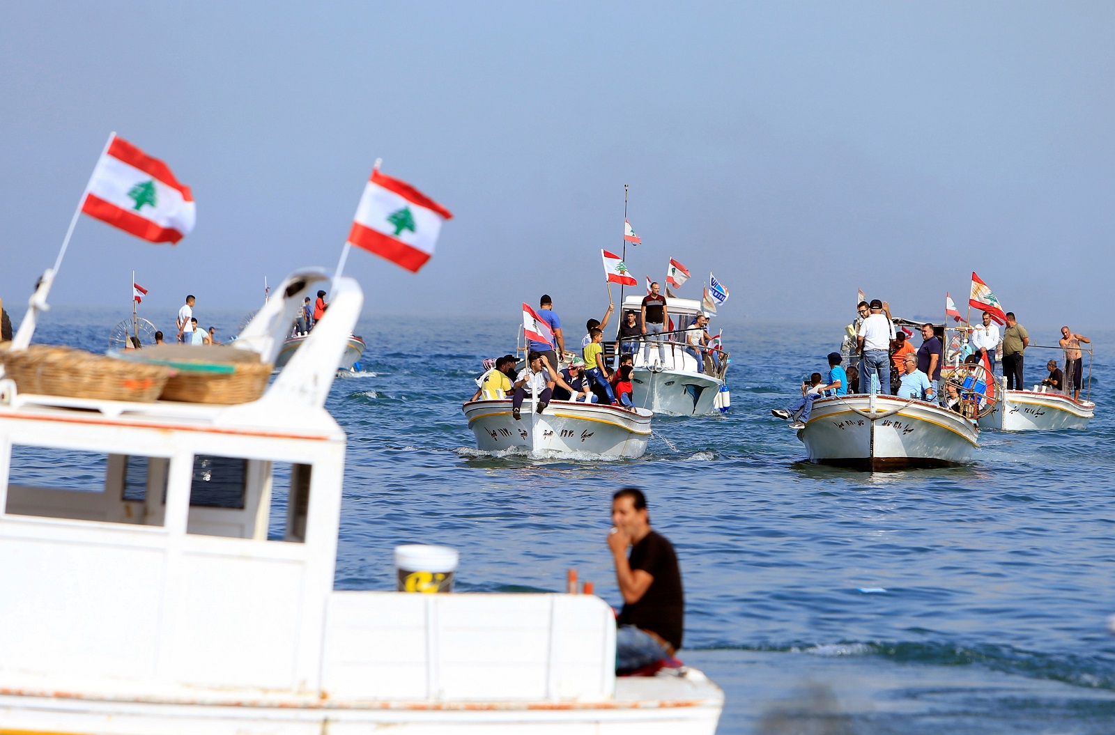 بعد أشهر من المفاوضات المضنية.. لبنان وإسرائيل يبرمان اتفاق ترسيم الحدود البحرية