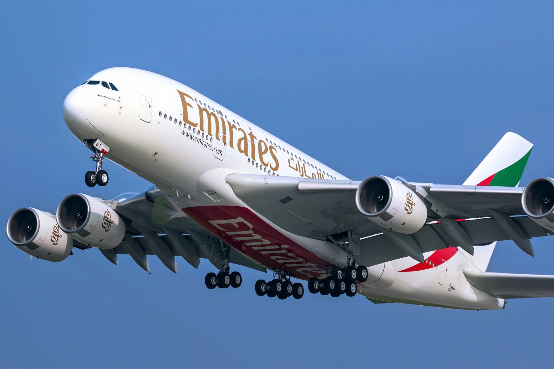 طيران الإمارات تواصل استعادة عملياتها في أستراليا