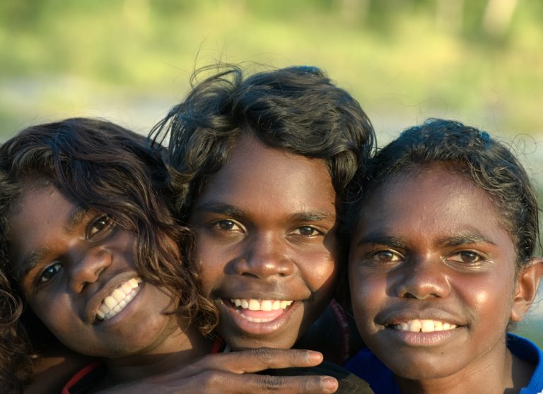 من هم سكان أستراليا الأصليون؟